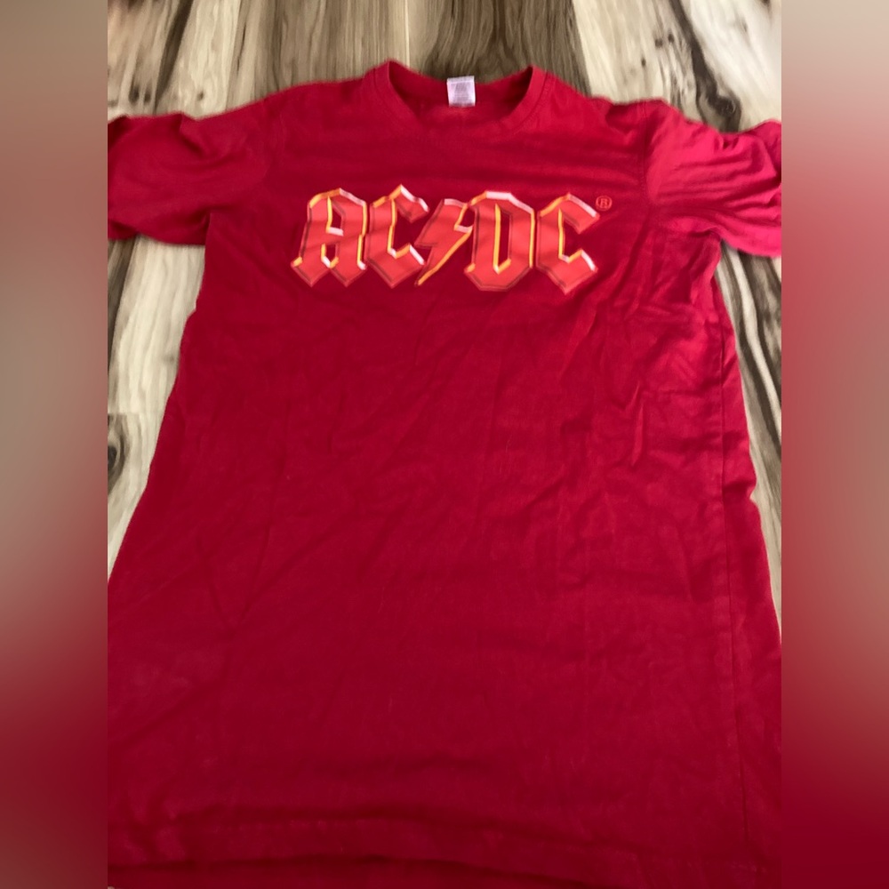 AC/DC Graphic Shirt Sz s